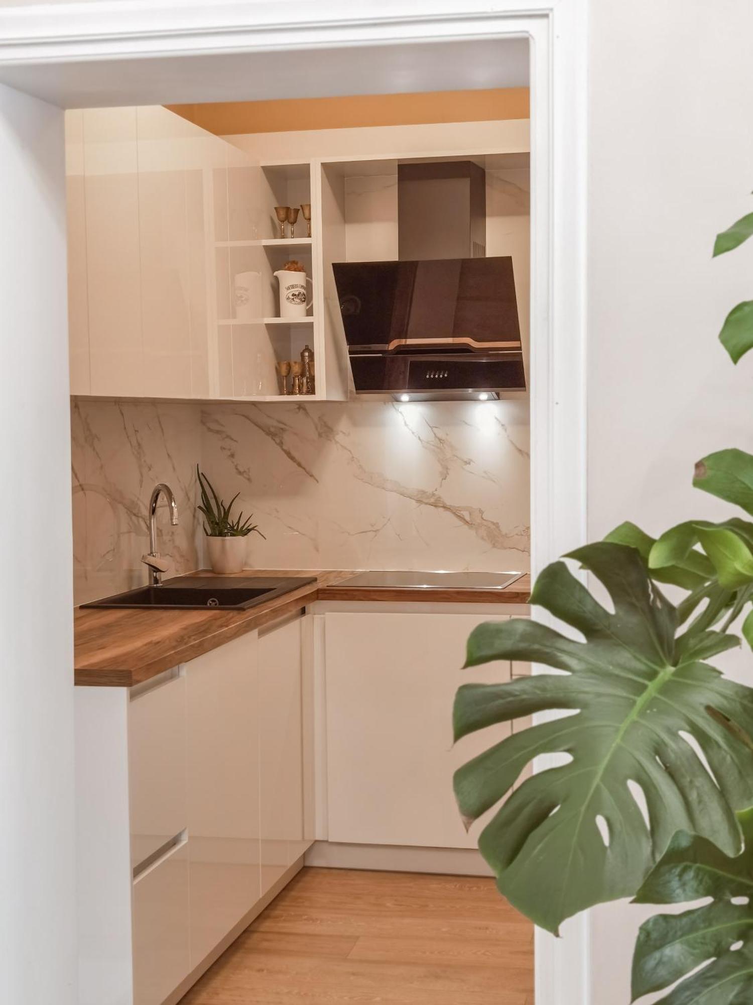 Joni & Joy Center Apartment Berat Eksteriør bilde