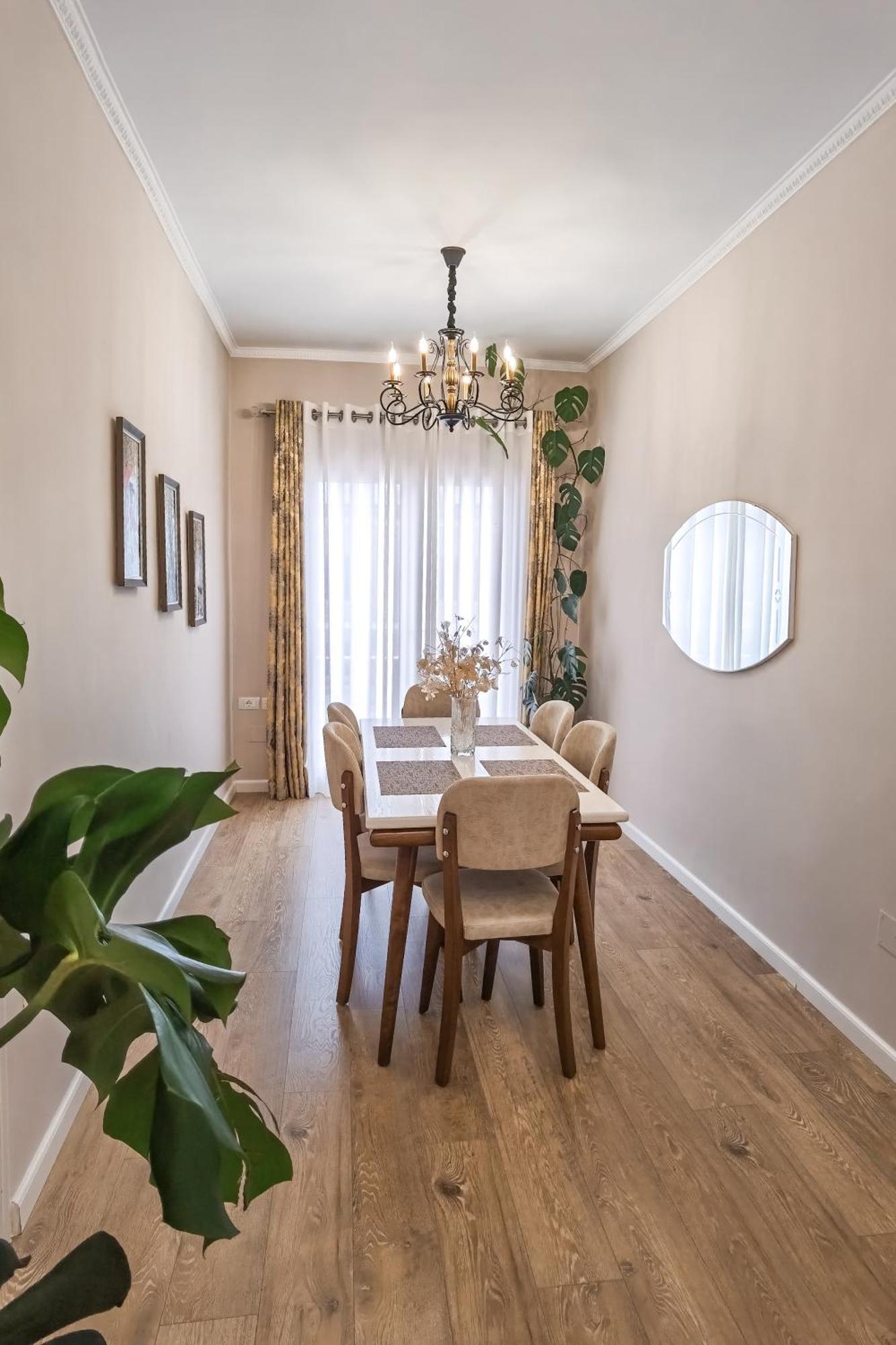 Joni & Joy Center Apartment Berat Eksteriør bilde